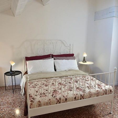 Olly Home Luxury Loft Noale Buitenkant foto