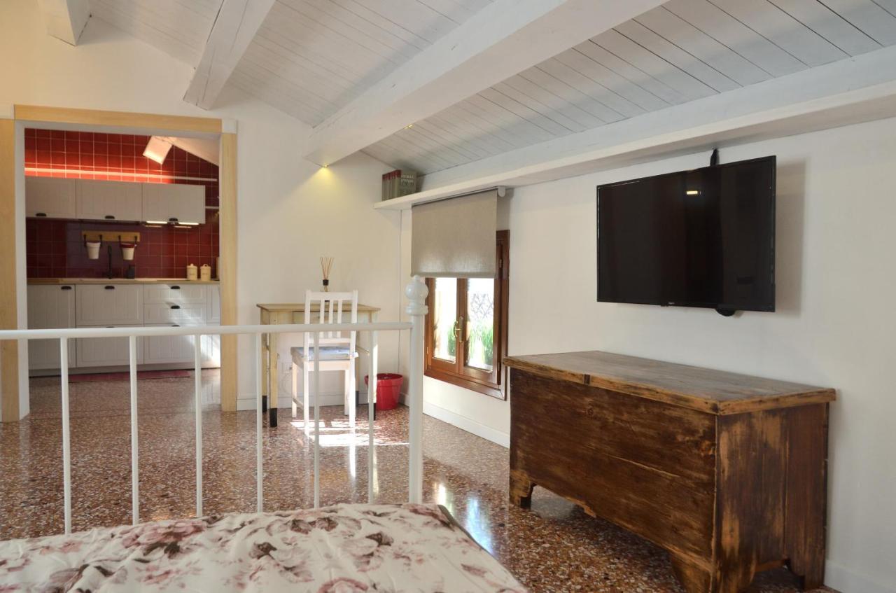 Olly Home Luxury Loft Noale Buitenkant foto