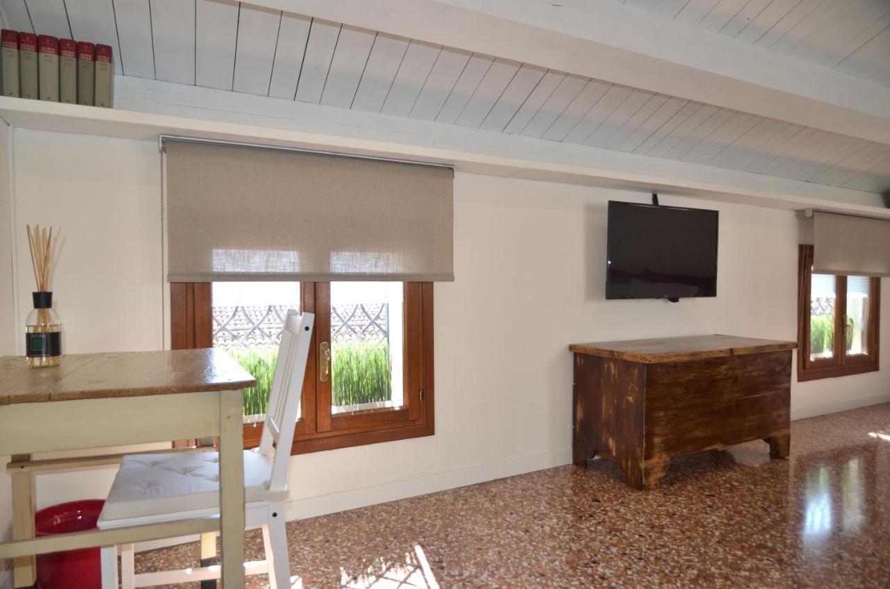 Olly Home Luxury Loft Noale Buitenkant foto
