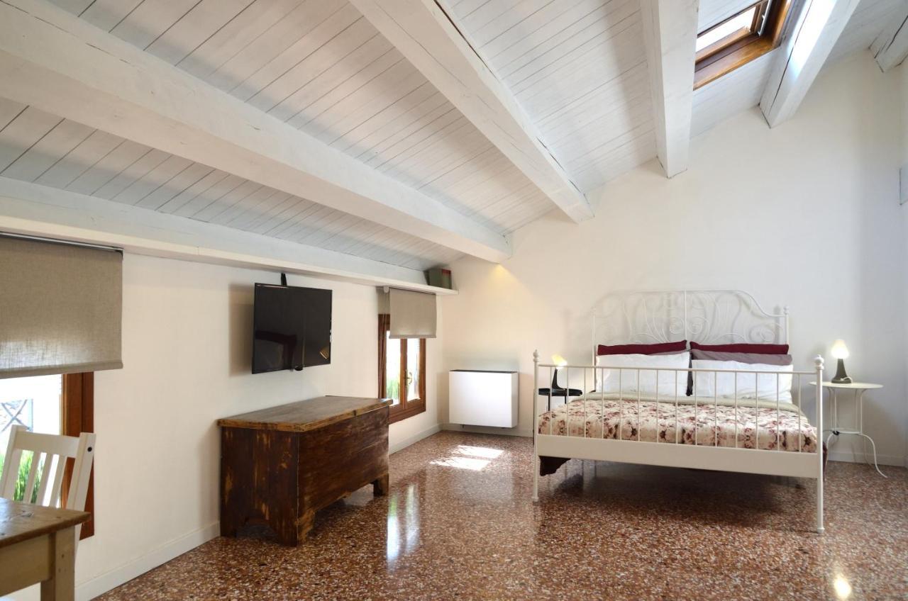 Olly Home Luxury Loft Noale Buitenkant foto