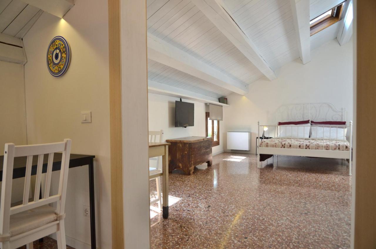 Olly Home Luxury Loft Noale Buitenkant foto